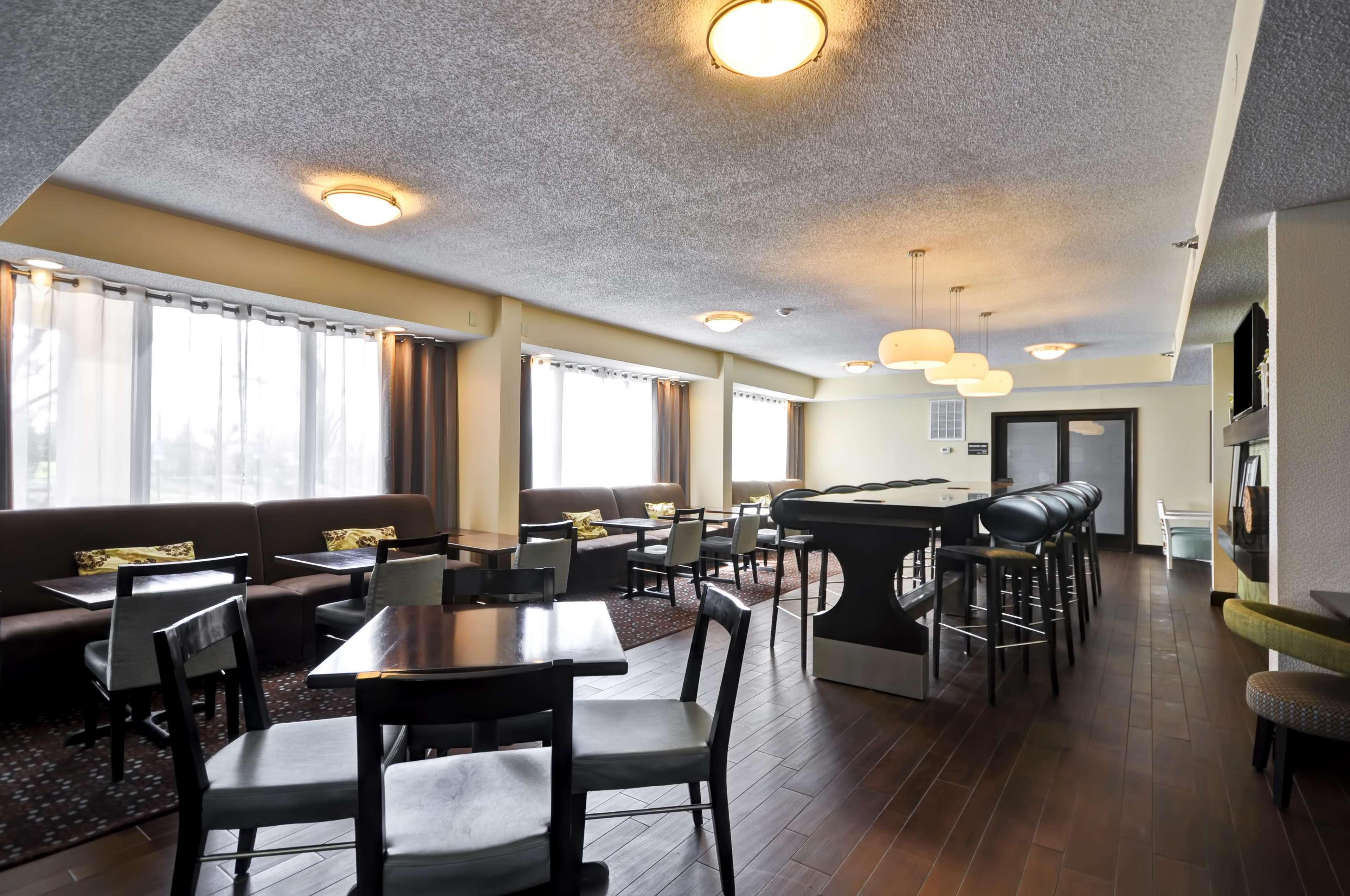 Hampton Inn Columbus/Дублин Экстерьер фото