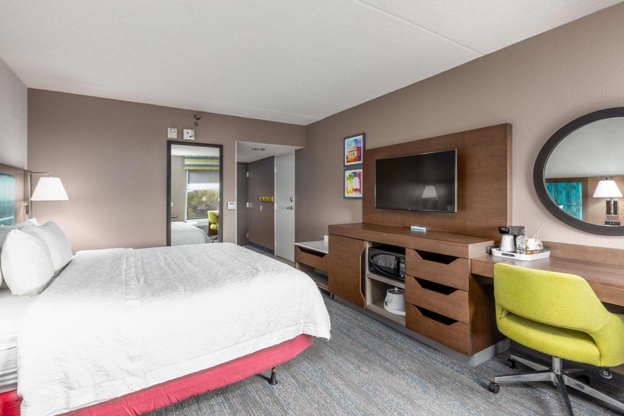 Hampton Inn Columbus/Дублин Экстерьер фото